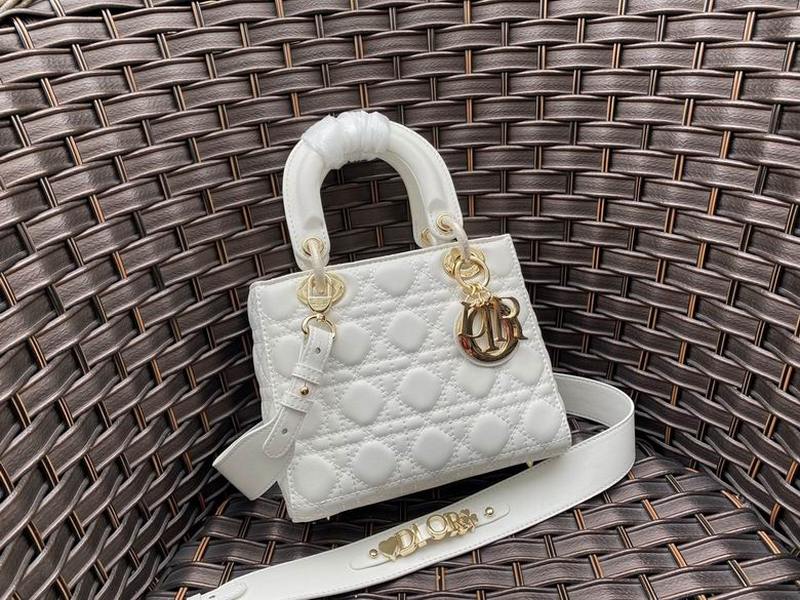 Chanel Handbags 628